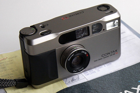 Contax T2